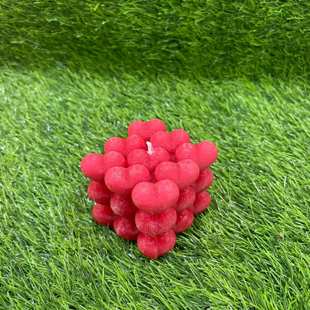 BUBBLE HEART CANDLE