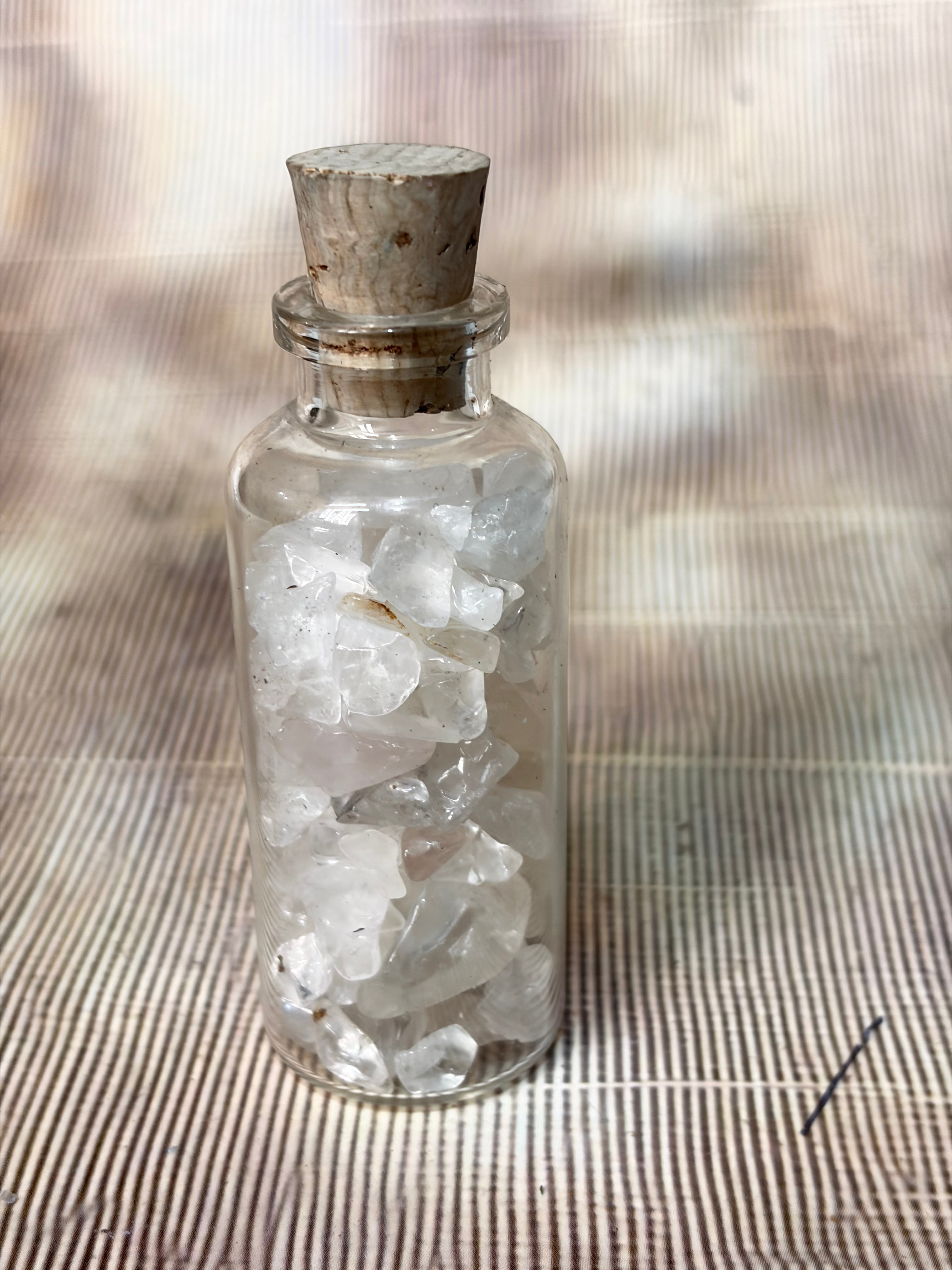 Energised Clear Quartz Crystal Chips (50–60g) | Charged Amplification & Healing Crystals | Channelled Energy Stones